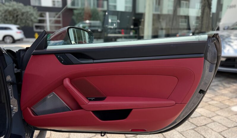 2026 Porsche 911 Carrera 4 GTS full