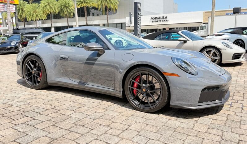 2026 Porsche 911 Carrera 4 GTS full