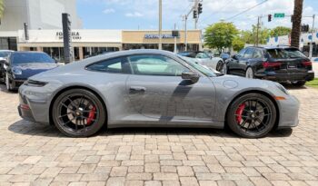 2026 Porsche 911 Carrera 4 GTS full