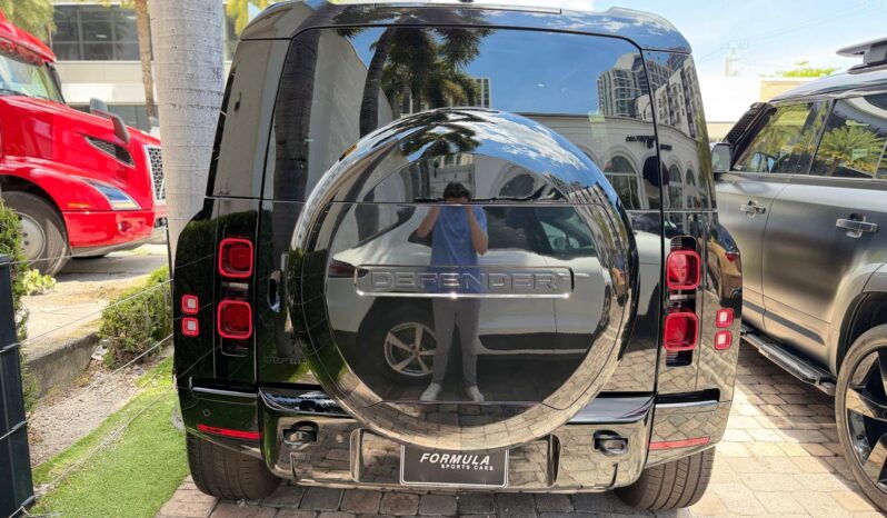 2025 Land Rover Defender X-Dynamic SE full