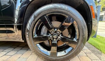 2025 Land Rover Defender X-Dynamic SE full