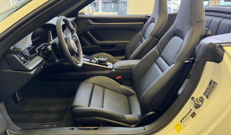 2026 Porsche 911 Carrera S Cabriolet full