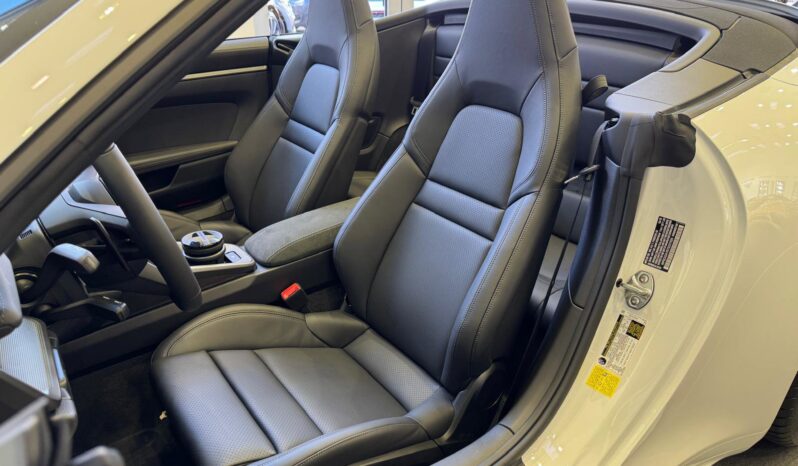 2026 Porsche 911 Carrera S Cabriolet full