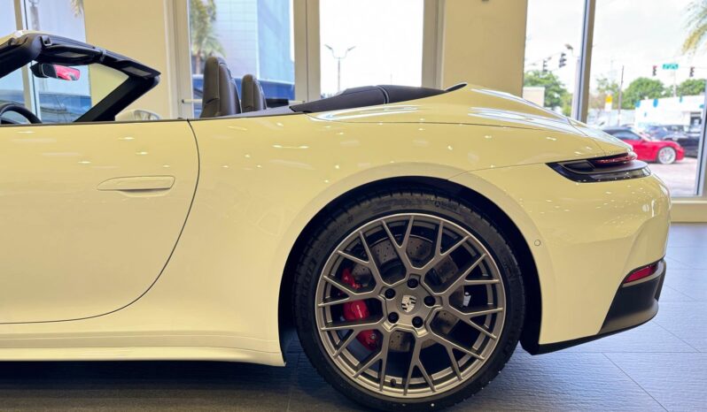 2026 Porsche 911 Carrera S Cabriolet full