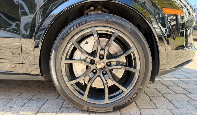 2021 Porsche Cayenne Turbo full