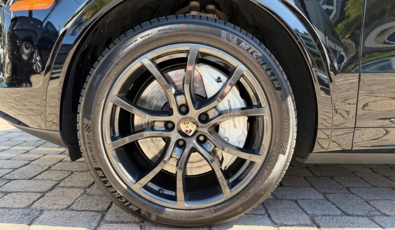 2021 Porsche Cayenne Turbo full