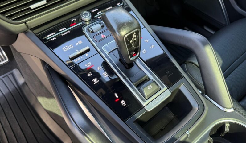 2021 Porsche Cayenne Turbo full