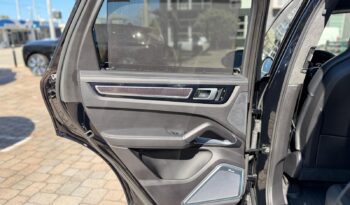 2021 Porsche Cayenne Turbo full