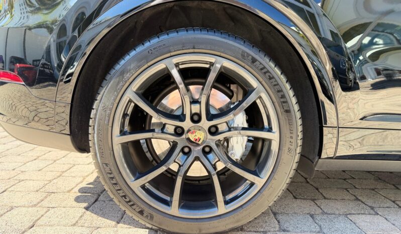 2021 Porsche Cayenne Turbo full