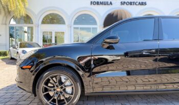2021 Porsche Cayenne Turbo full