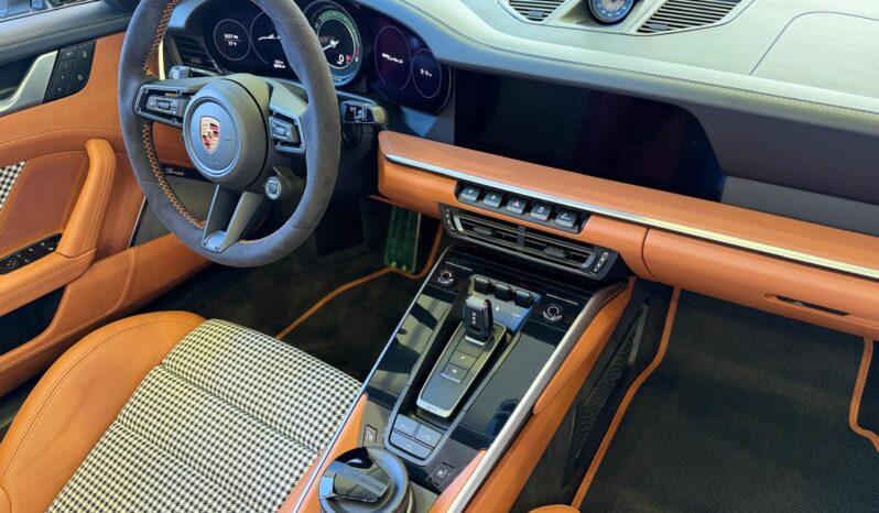 2025 Porsche 911 Turbo S Cabriolet full