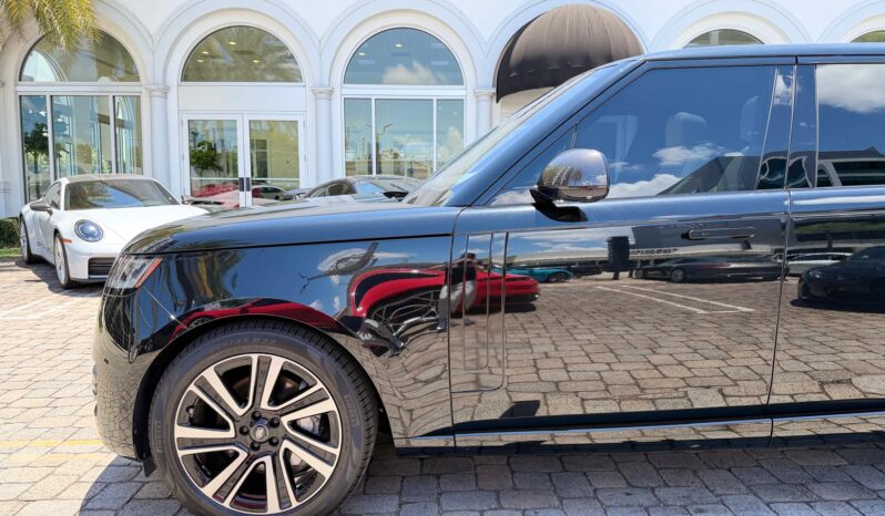2023 Land Rover Range Rover P400 SE full