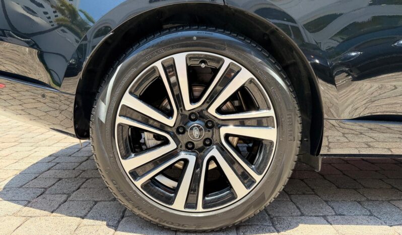 2023 Land Rover Range Rover P400 SE full