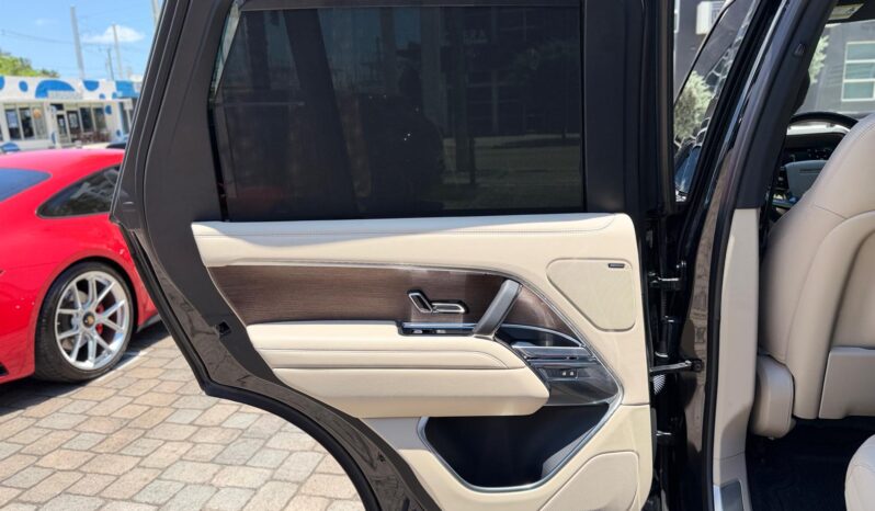 2023 Land Rover Range Rover P400 SE full