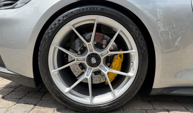 2022 Porsche 911 GT3 w/Touring Package full