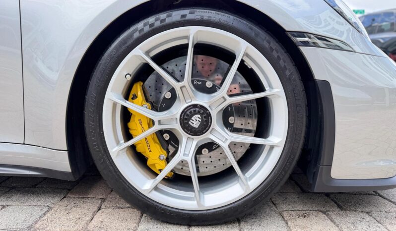 2022 Porsche 911 GT3 w/Touring Package full