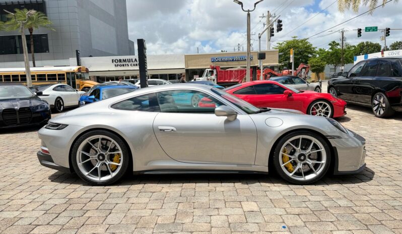 2022 Porsche 911 GT3 w/Touring Package full
