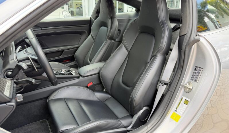 2022 Porsche 911 GT3 w/Touring Package full