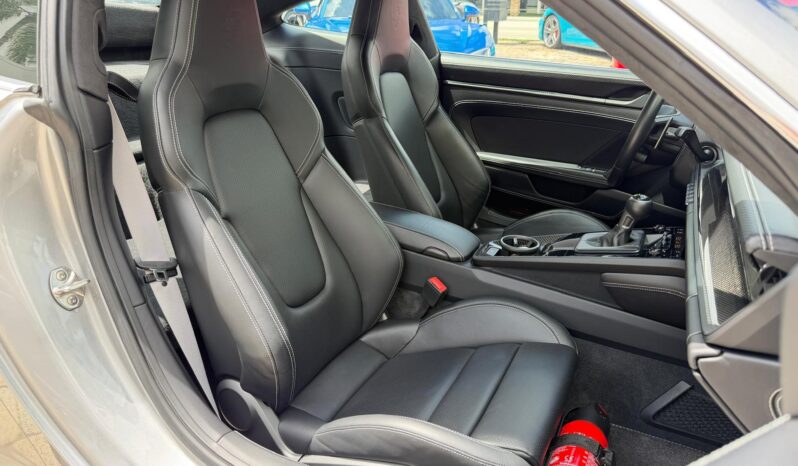 2022 Porsche 911 GT3 w/Touring Package full