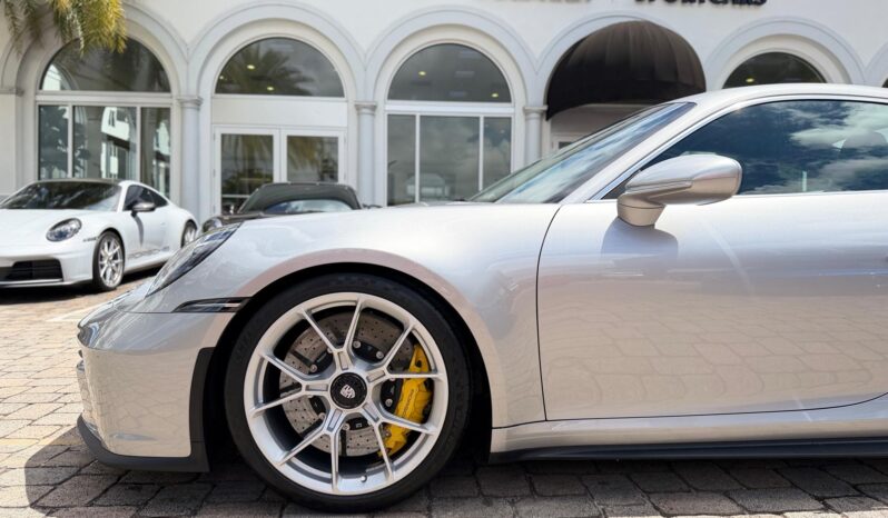2022 Porsche 911 GT3 w/Touring Package full