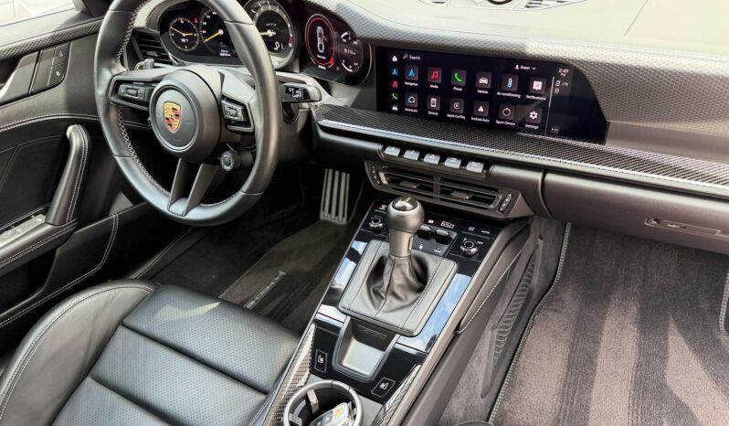 2022 Porsche 911 GT3 w/Touring Package full