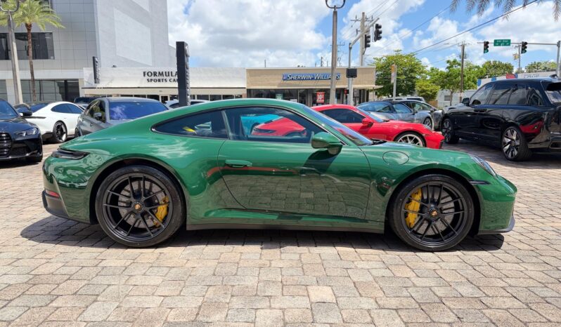 2026 Porsche 911 Carrera GTS full