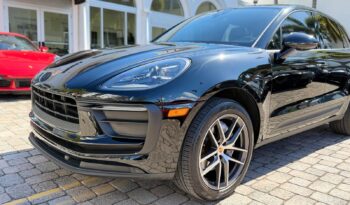2022 Porsche Macan full
