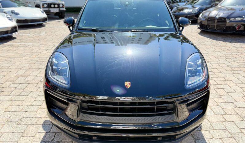 2022 Porsche Macan full