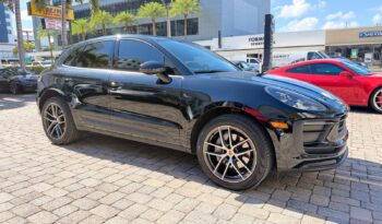 2022 Porsche Macan full