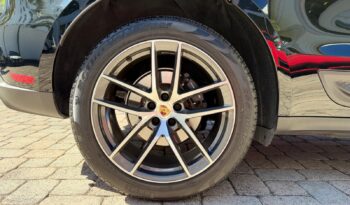 2022 Porsche Macan full