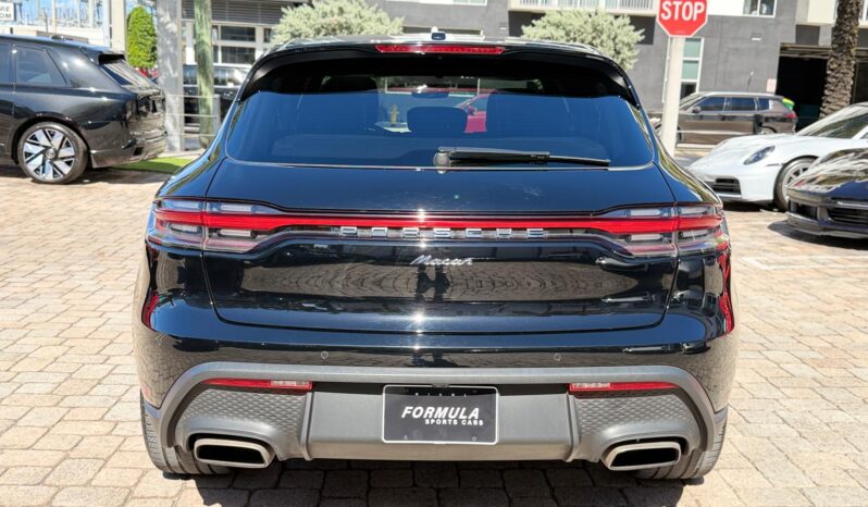 2022 Porsche Macan full