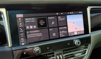 2022 Porsche Macan full