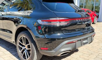 2022 Porsche Macan full