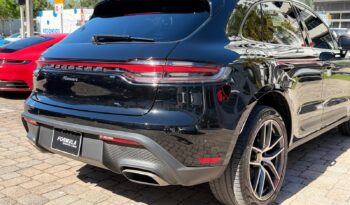 2022 Porsche Macan full