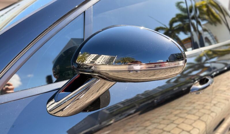 2022 Porsche Macan full