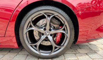 2017 Alfa Romeo Giulia Quadrifoglio full