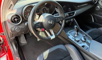 2017 Alfa Romeo Giulia Quadrifoglio full