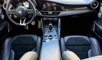 2017 Alfa Romeo Giulia Quadrifoglio full
