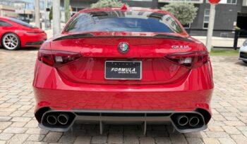 2017 Alfa Romeo Giulia Quadrifoglio full