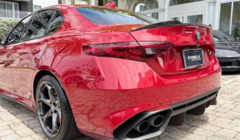 2017 Alfa Romeo Giulia Quadrifoglio full