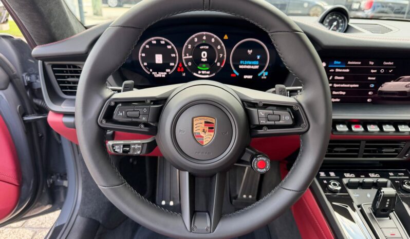 2026 Porsche 911 Carrera 4 GTS full