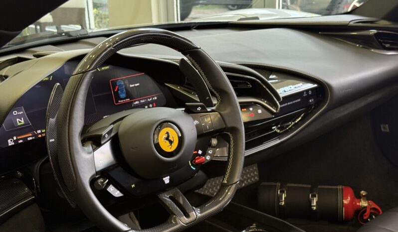 2024 Ferrari SF90 Spider full