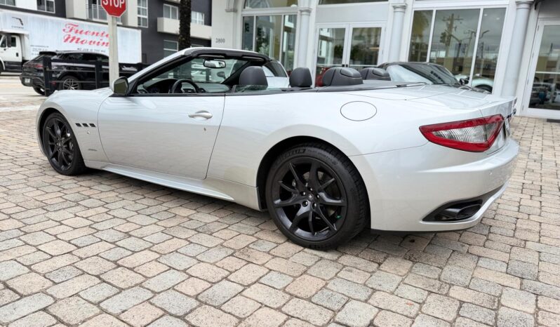 2013 Maserati GranTurismo Sport Convertible full