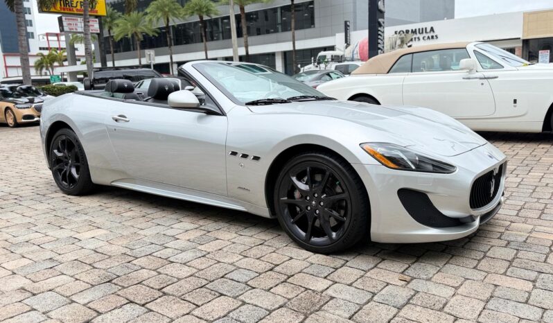 2013 Maserati GranTurismo Sport Convertible full