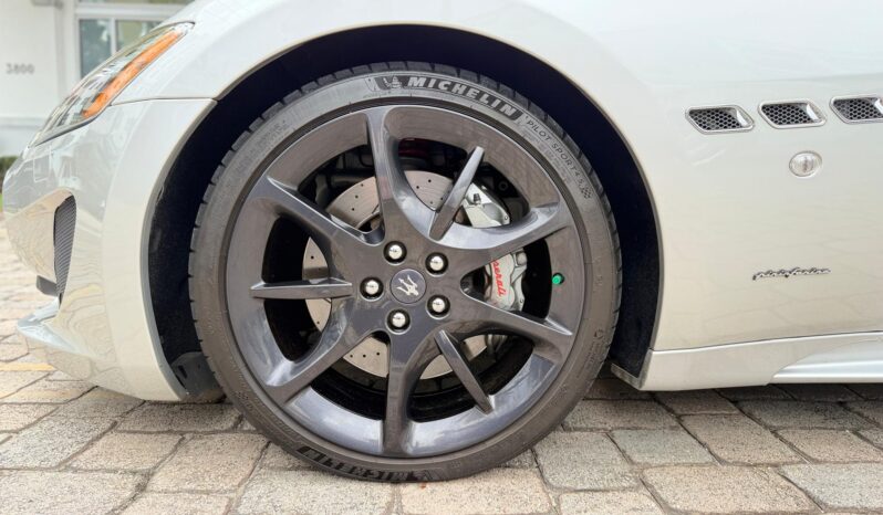 2013 Maserati GranTurismo Sport Convertible full