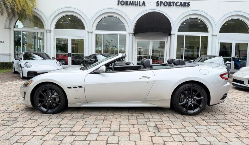 2013 Maserati GranTurismo Sport Convertible full