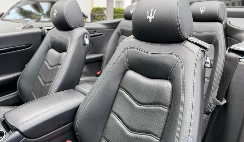 2013 Maserati GranTurismo Sport Convertible full