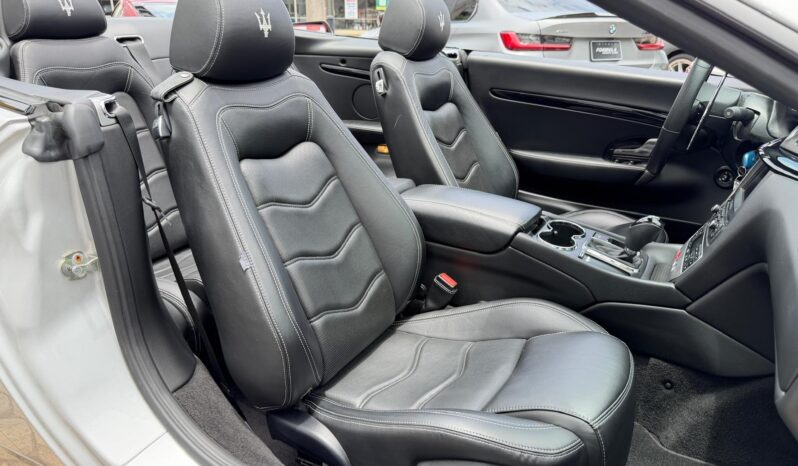 2013 Maserati GranTurismo Sport Convertible full