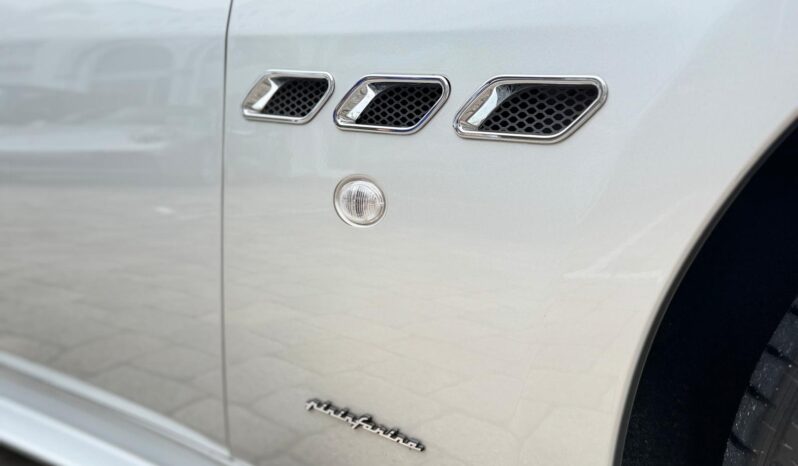 2013 Maserati GranTurismo Sport Convertible full