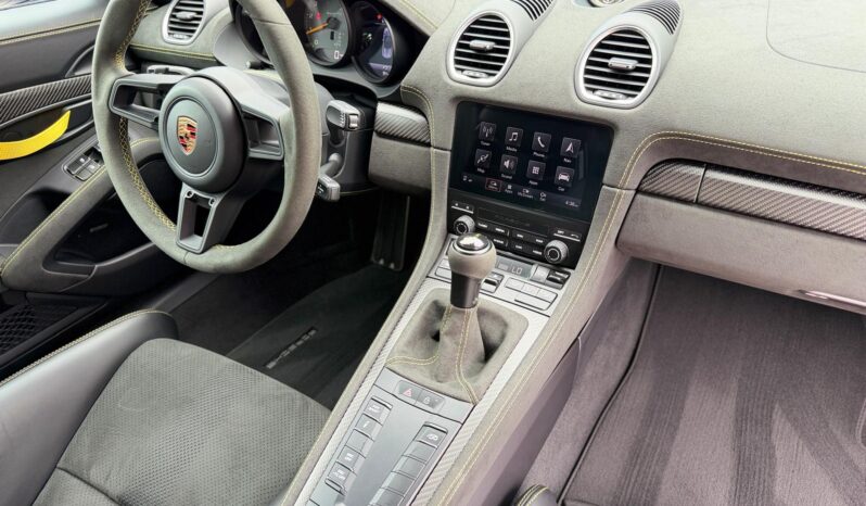 2025 Porsche 718 Spyder RS full